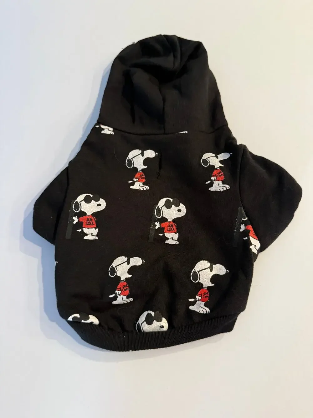 Peanuts Snoopy Black Pet Hoodie - Size Small (Fits Tiny Newborn teacups)